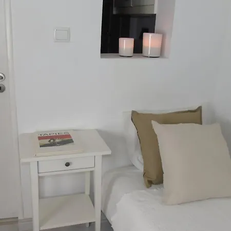 Cosy. 3 Guests Apartment