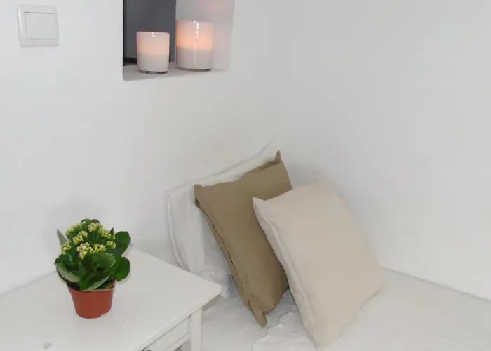 Cosy. 3 Guests Lisboa